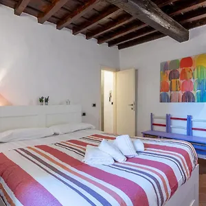 Appartement Sant'ambrogio Colorful, Florence