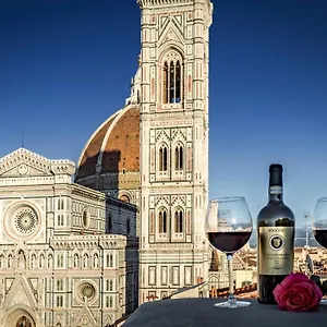  לינה וארוחת בוקר La Terrazza Sul Duomo